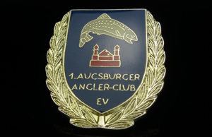 Club Pin